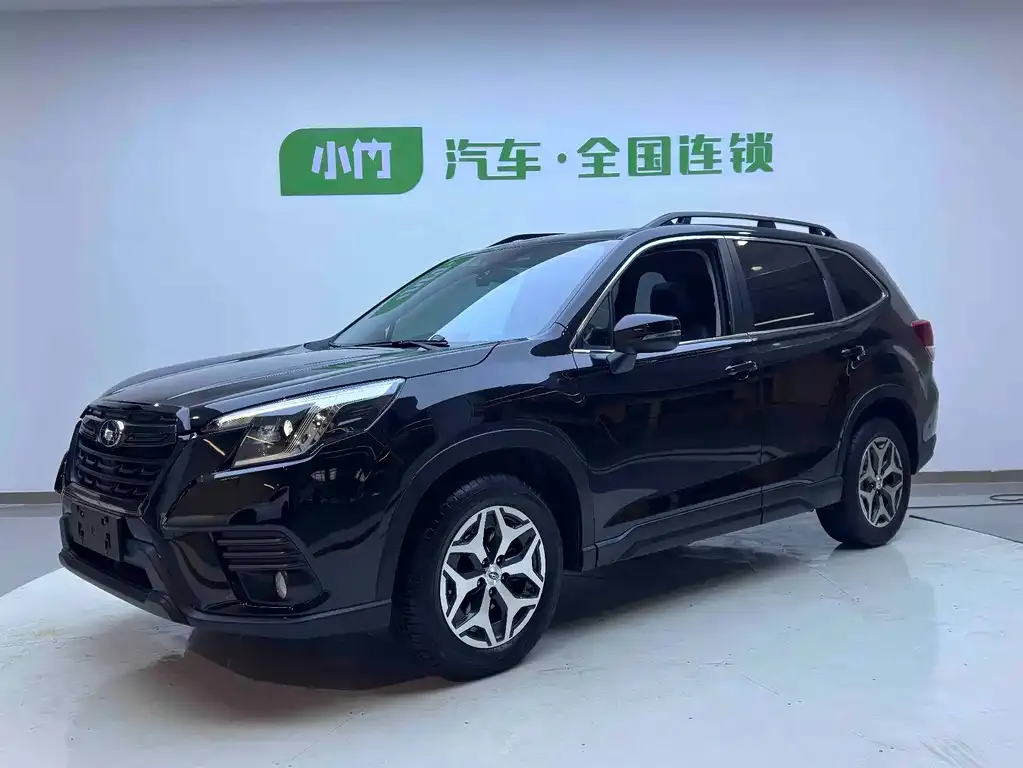 Subaru Forester — фото 1