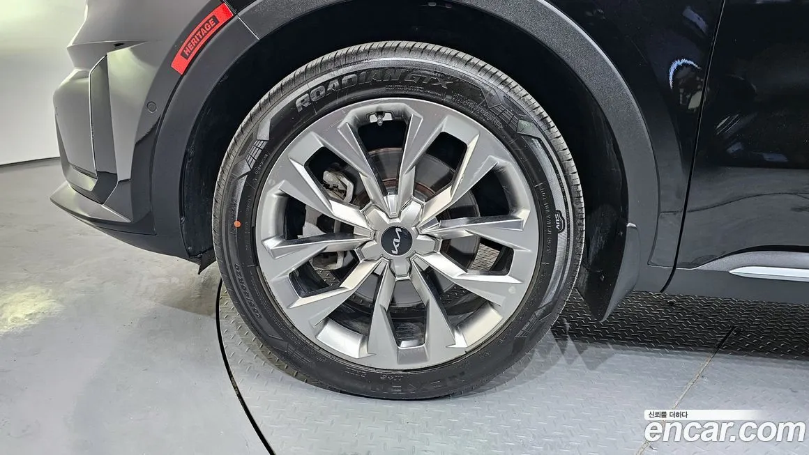 Kia Sorento — фото 3