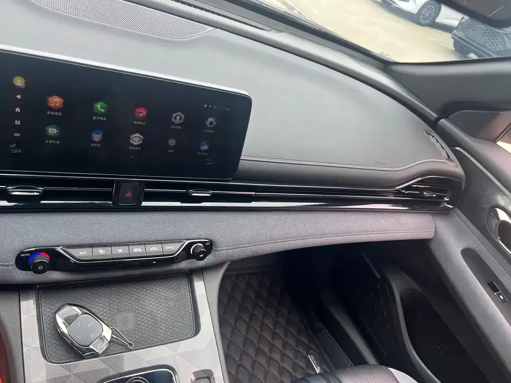 GAC Motor Shadow Leopard — фото 8