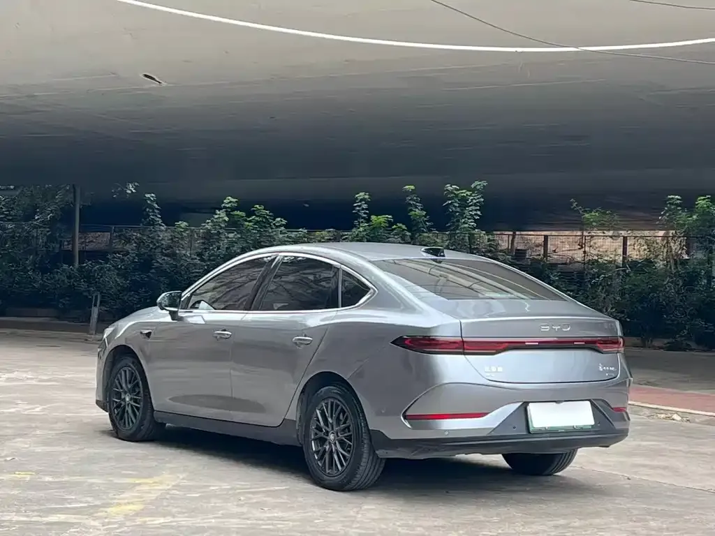 BYD Qin PLUS — фото 10