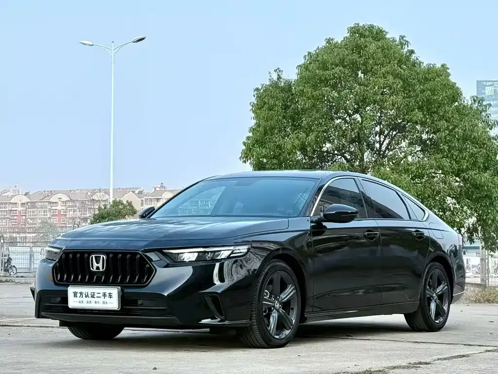 Honda Inspire — фото 1