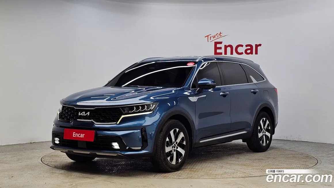 Kia Sorento — фото 1
