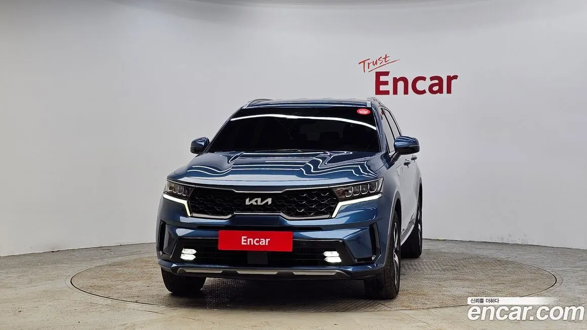 Kia Sorento — фото 6