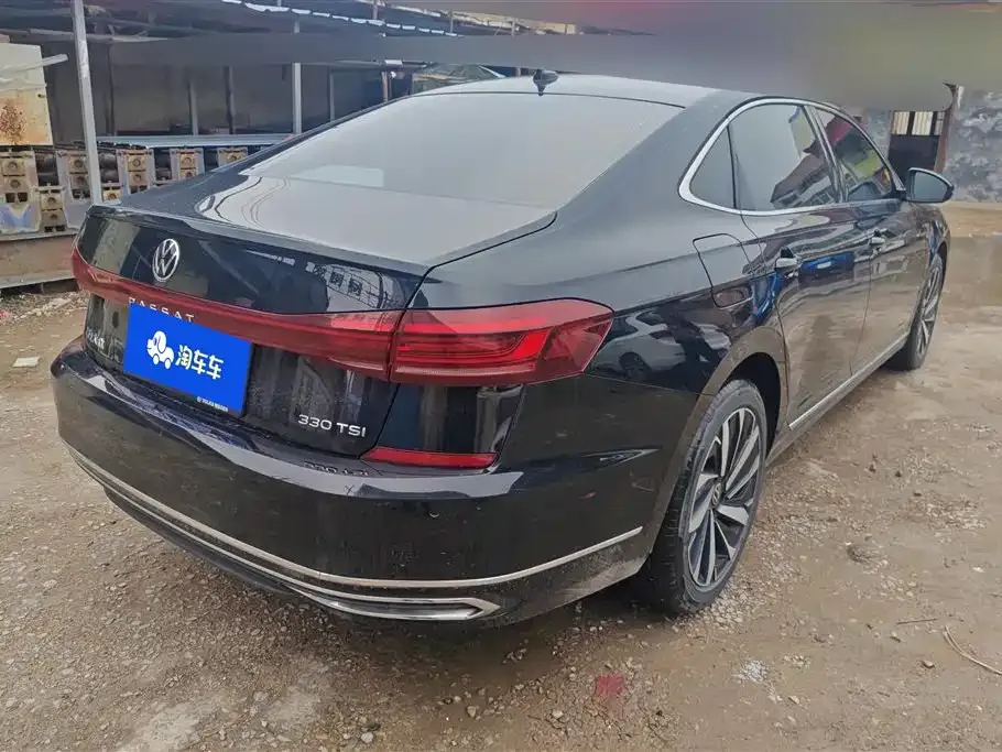 Volkswagen Passat — фото 10