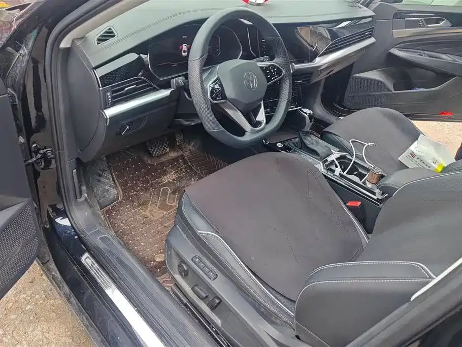 Volkswagen Passat — фото 9