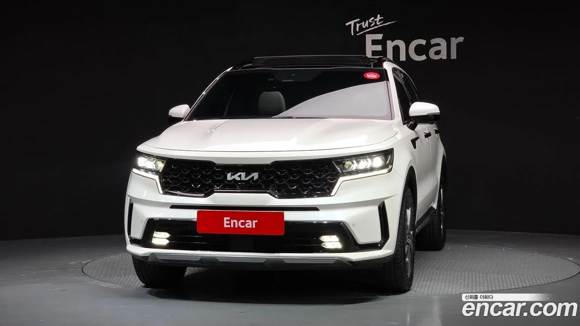 Kia Sorento — фото 7
