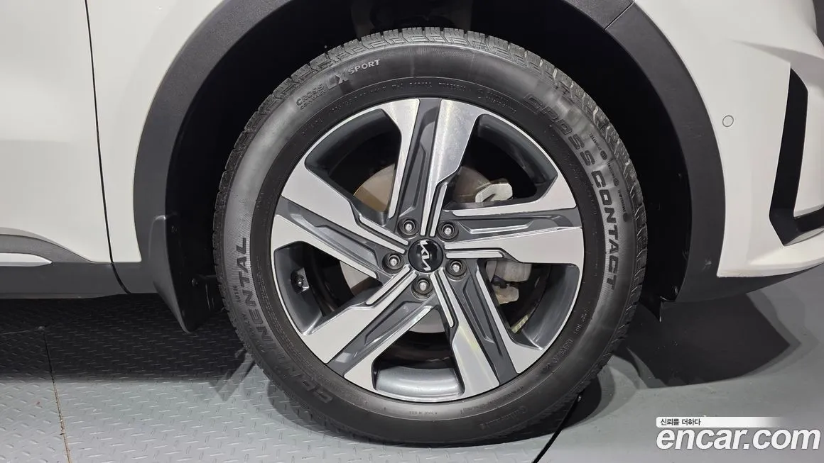 Kia Sorento — фото 4