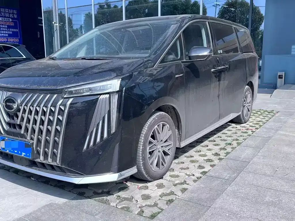 GAC Motor Trumpchi M8 — фото 1