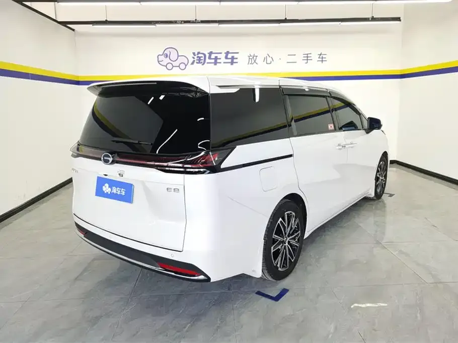 GAC Motor Trumpchi E8 — фото 6