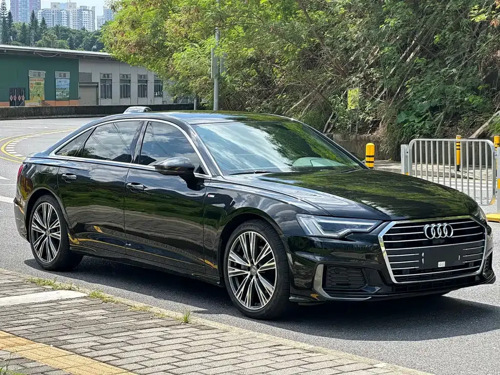 Audi A6L — фото 7