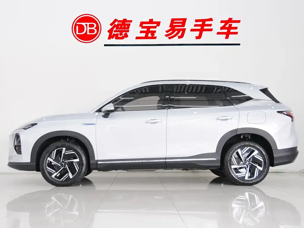 Wuling Xingguang S — фото 7