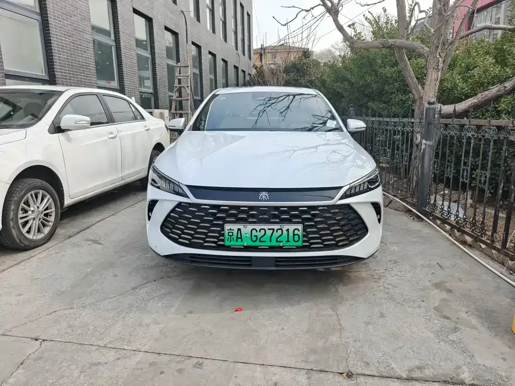 BYD Qin PLUS — фото 9