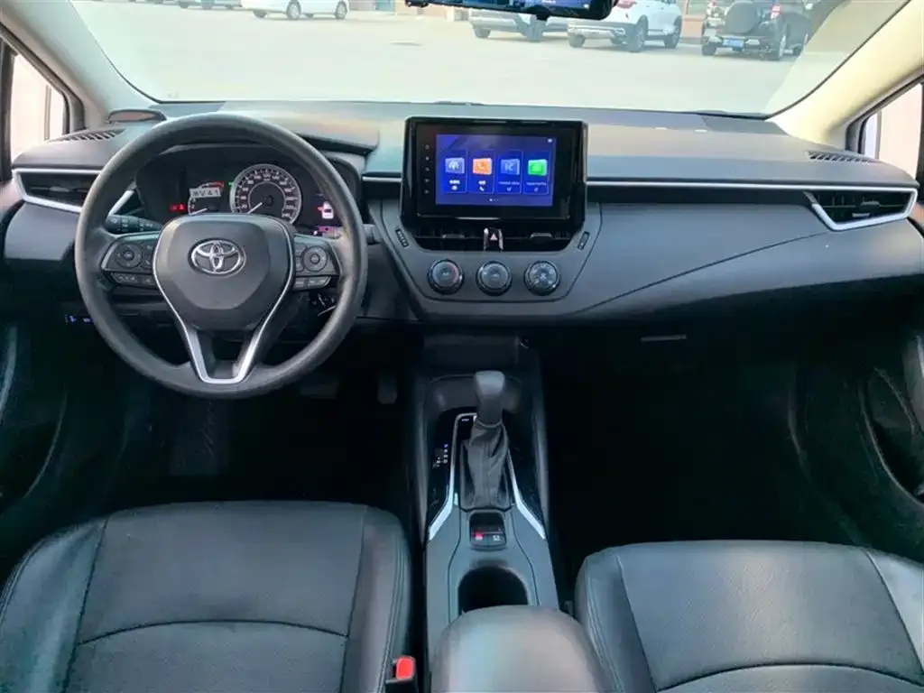 Toyota Corolla — фото 3