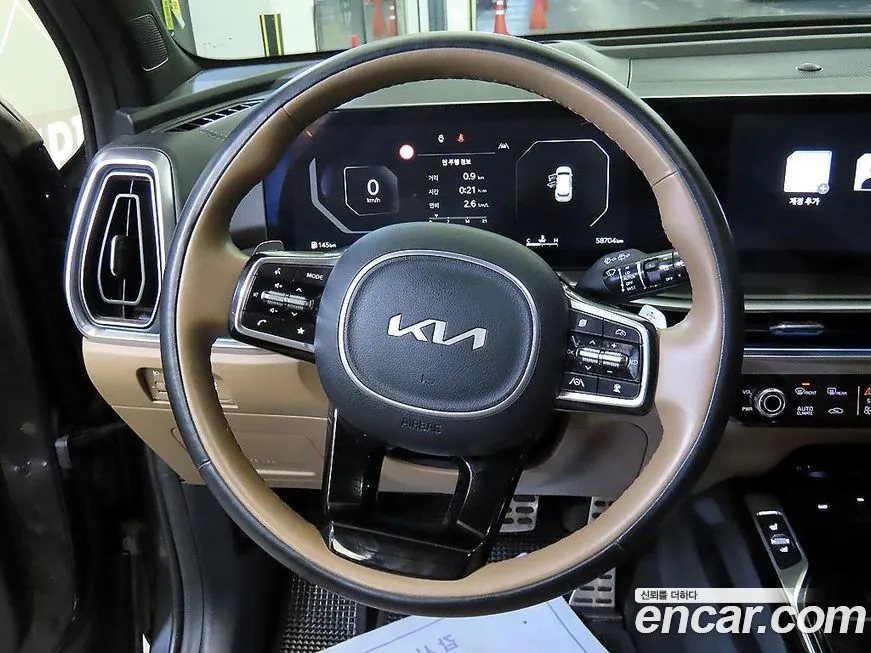 Kia Sorento — фото 8