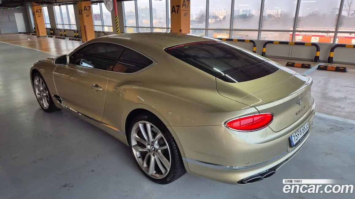 Bentley Continental — фото 5