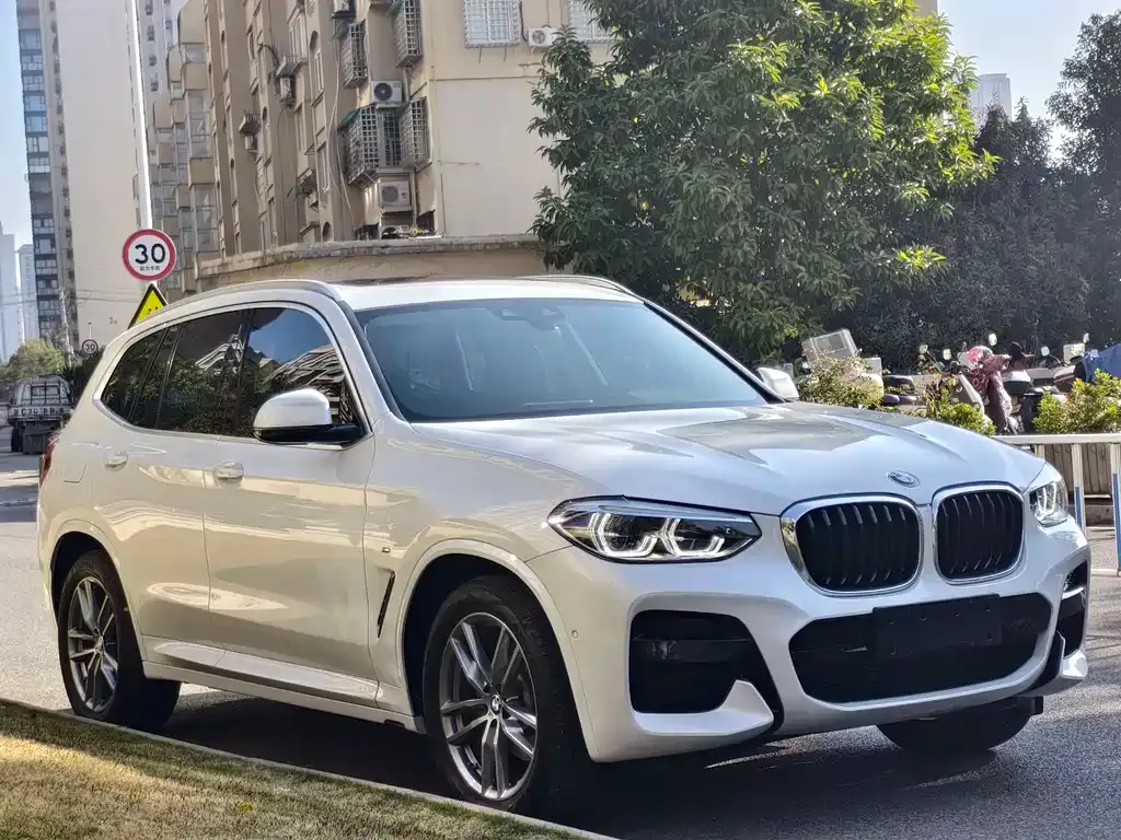 BMW X3 — фото 4