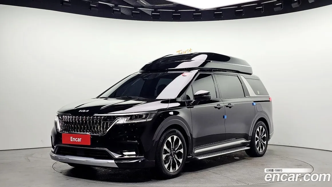 Kia Carnival — фото 1