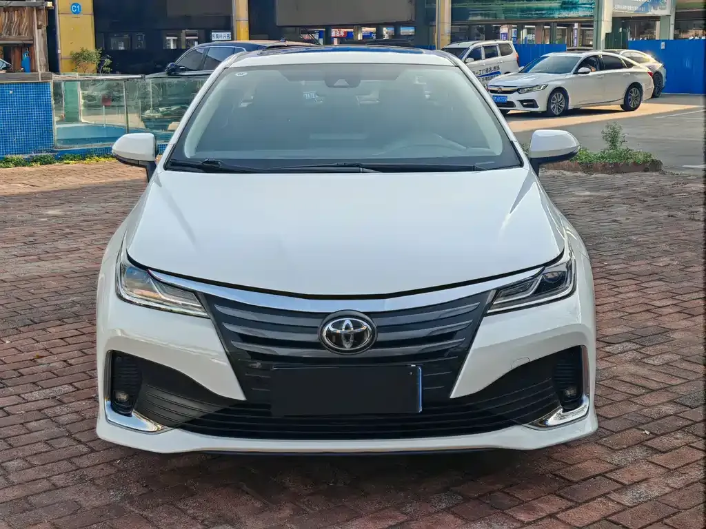 Toyota Allion — фото 3