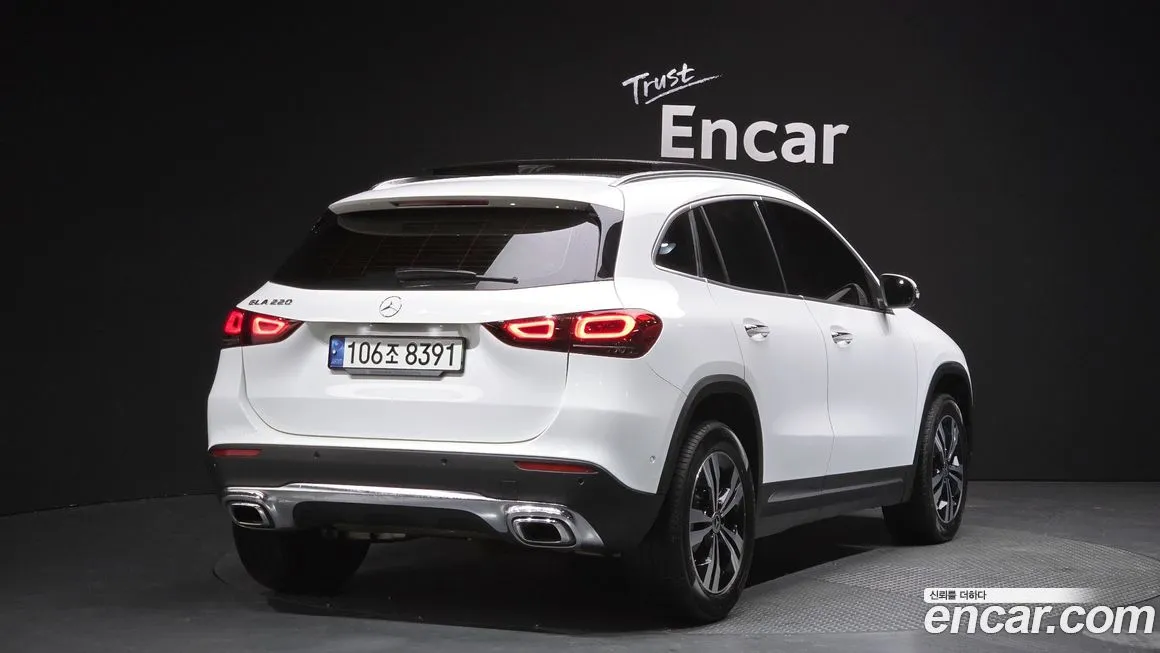 Mercedes-Benz GLA-Class — фото 2