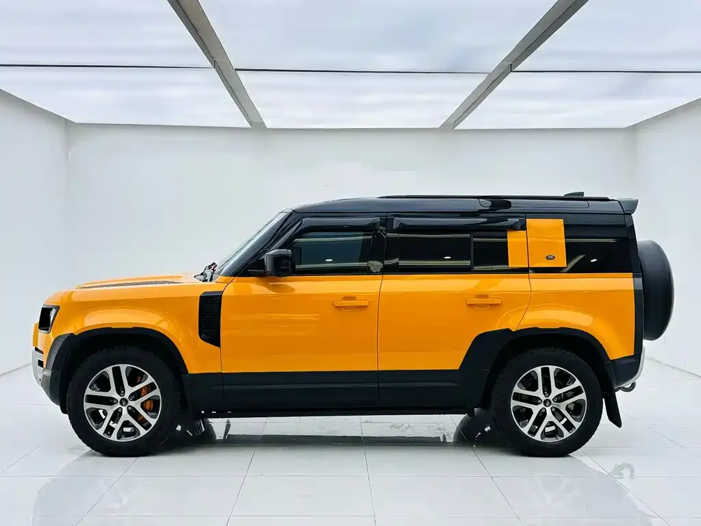Land Rover Defender — фото 5