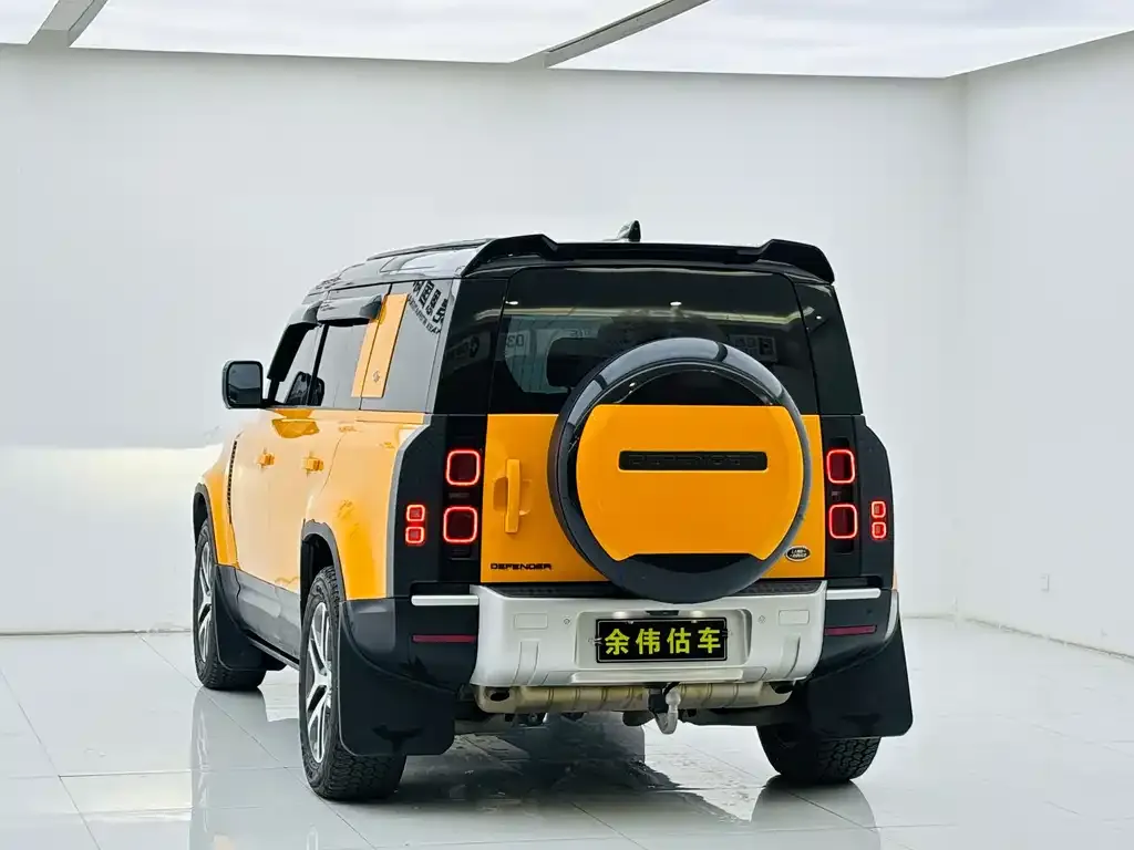 Land Rover Defender — фото 3