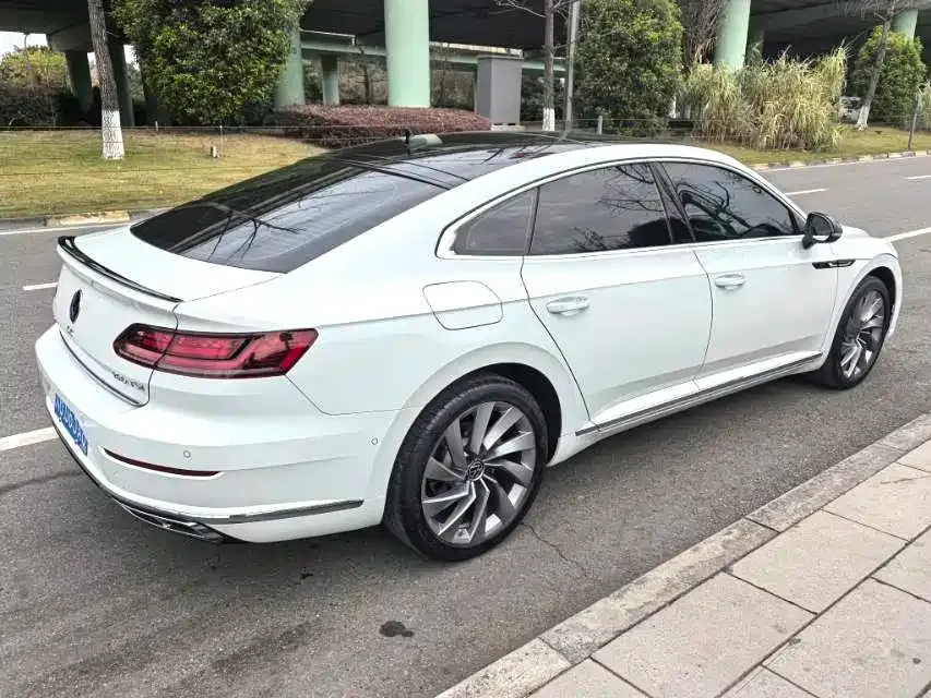 Volkswagen CC — фото 4