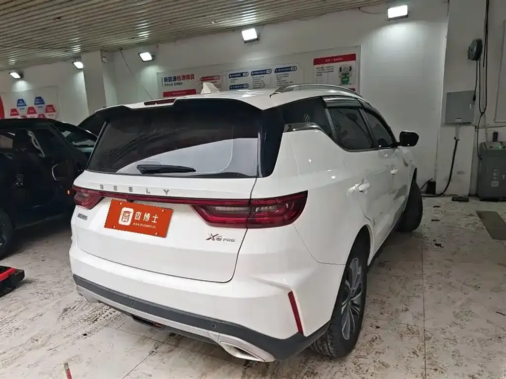 Geely Vision X6 — фото 4