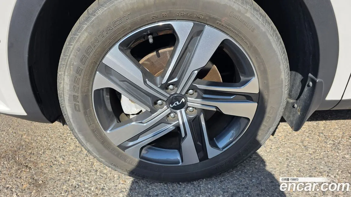 Kia Sorento — фото 5