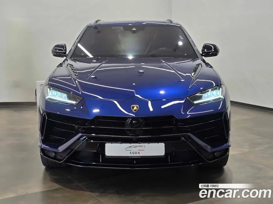Lamborghini Urus — фото 9
