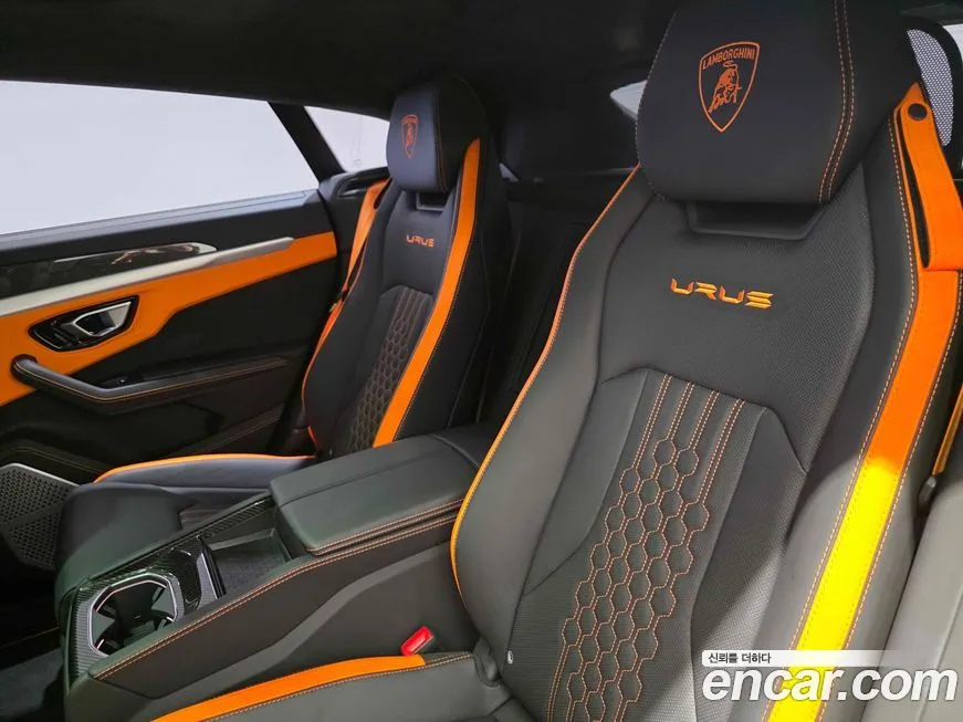 Lamborghini Urus — фото 5