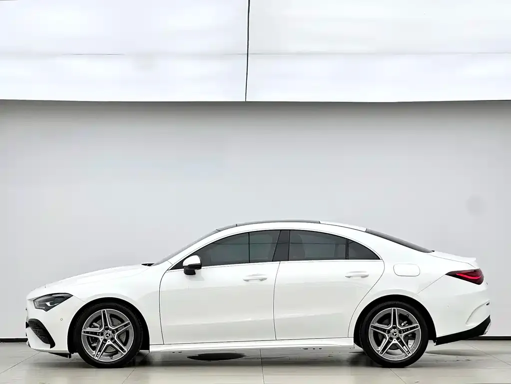 Mercedes-Benz CLA (Import) — фото 2