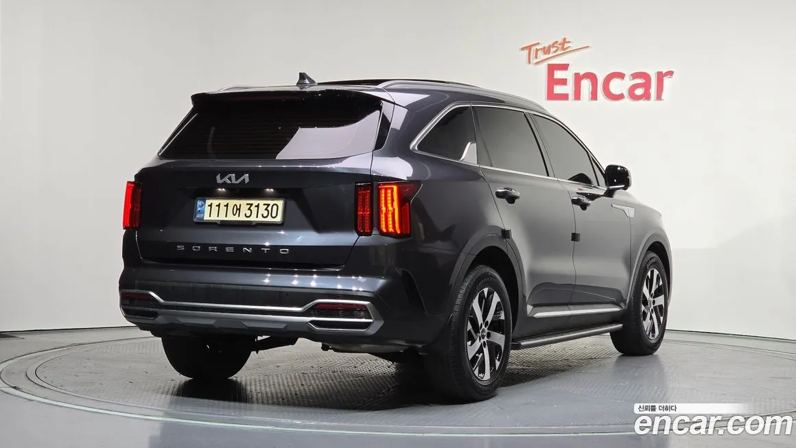 Kia Sorento — фото 4