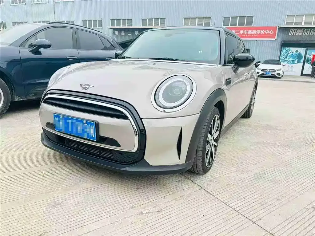 MINI Cooper (3-door) — фото 1