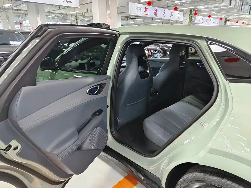 BYD Seal 06GT — фото 7