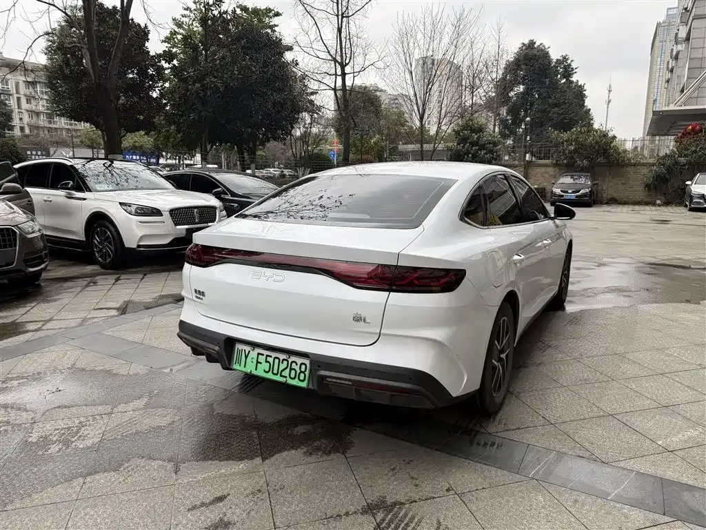 BYD Qin L — фото 7