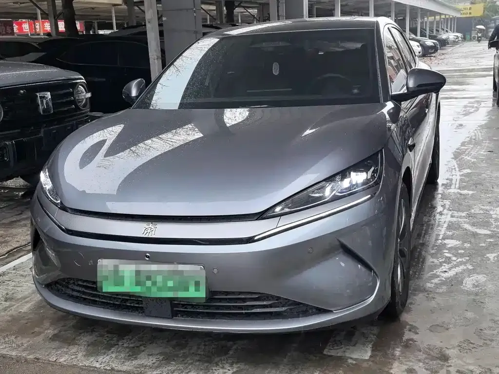 BYD Qin L — фото 1