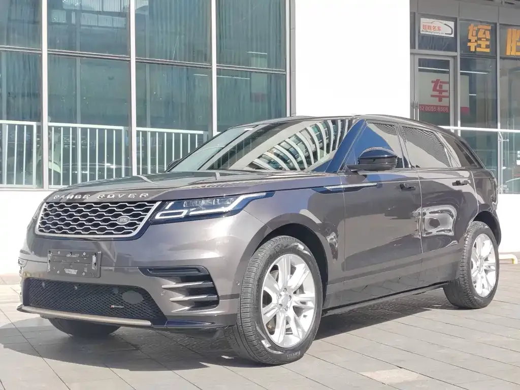 Land Rover Velar — фото 1