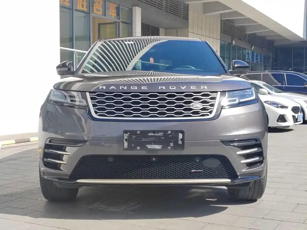 Land Rover Velar — фото 10