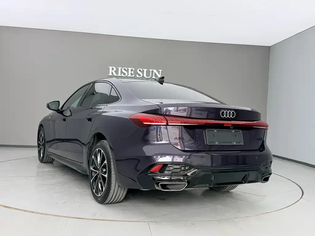 Audi A5L — фото 2