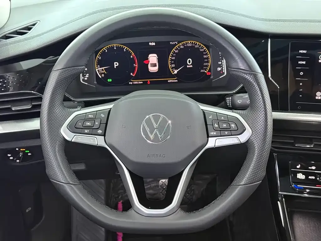 Volkswagen Passat — фото 9
