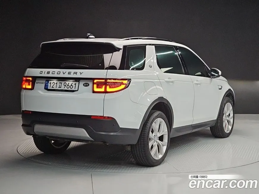 Land Rover Discovery Sport — фото 6