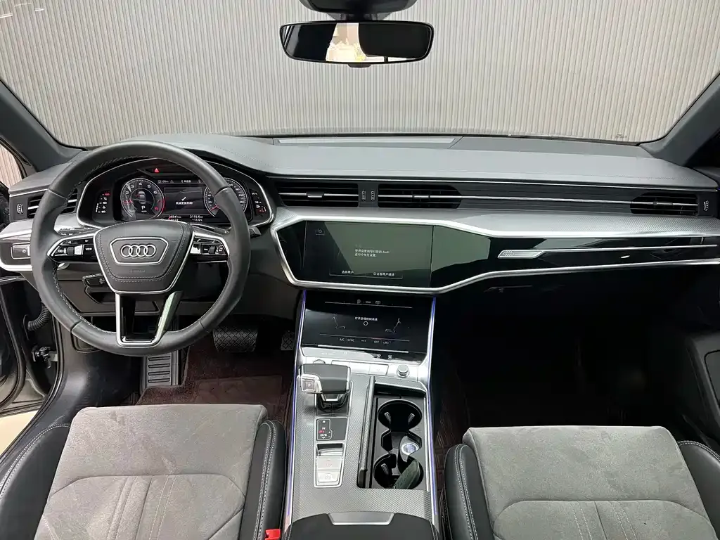Audi A6L — фото 2