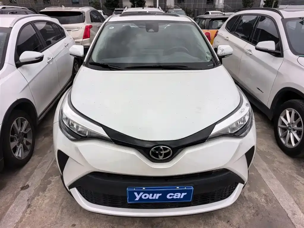 Toyota C-HR — фото 5