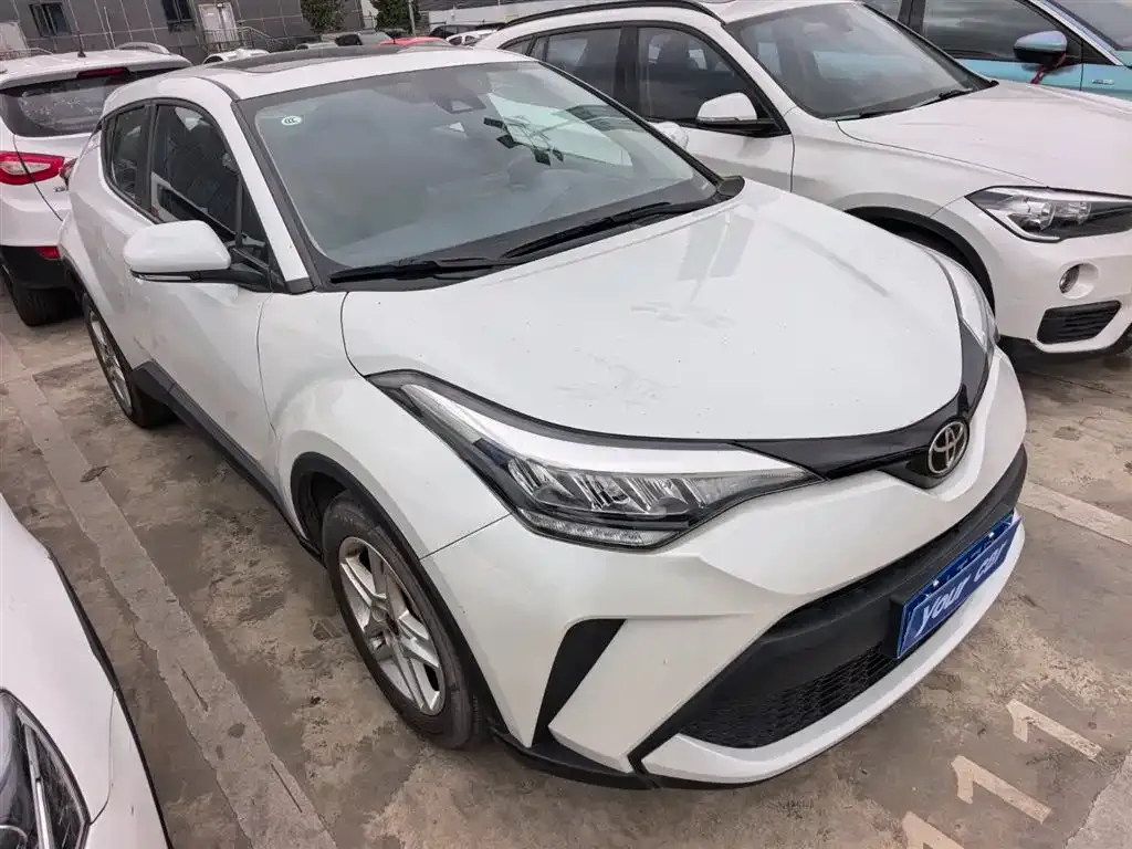 Toyota C-HR — фото 4