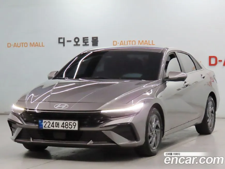 Hyundai AVANTE — фото 1
