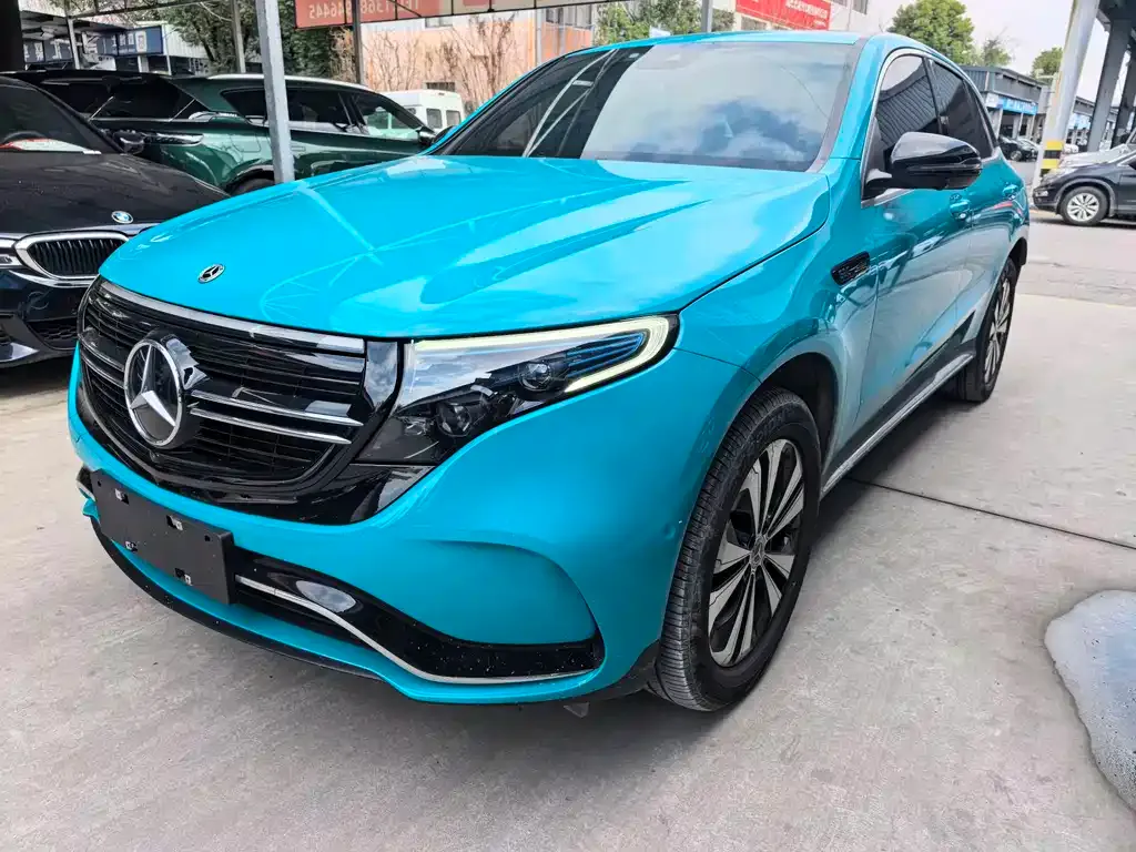 Mercedes-Benz EQC — фото 6