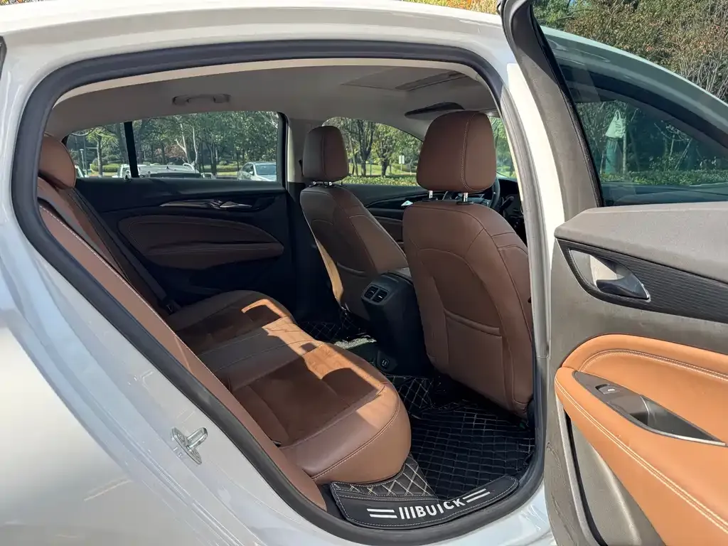 Buick Regal — фото 4