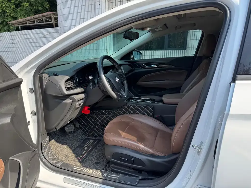 Buick Regal — фото 6