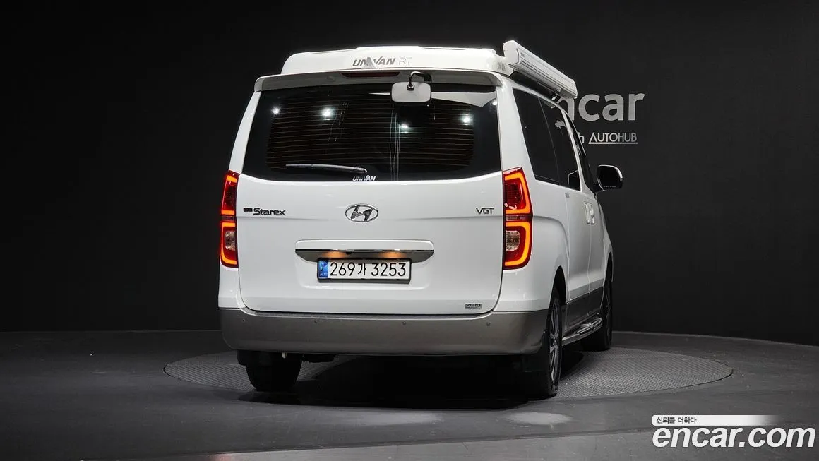Hyundai Starex — фото 10