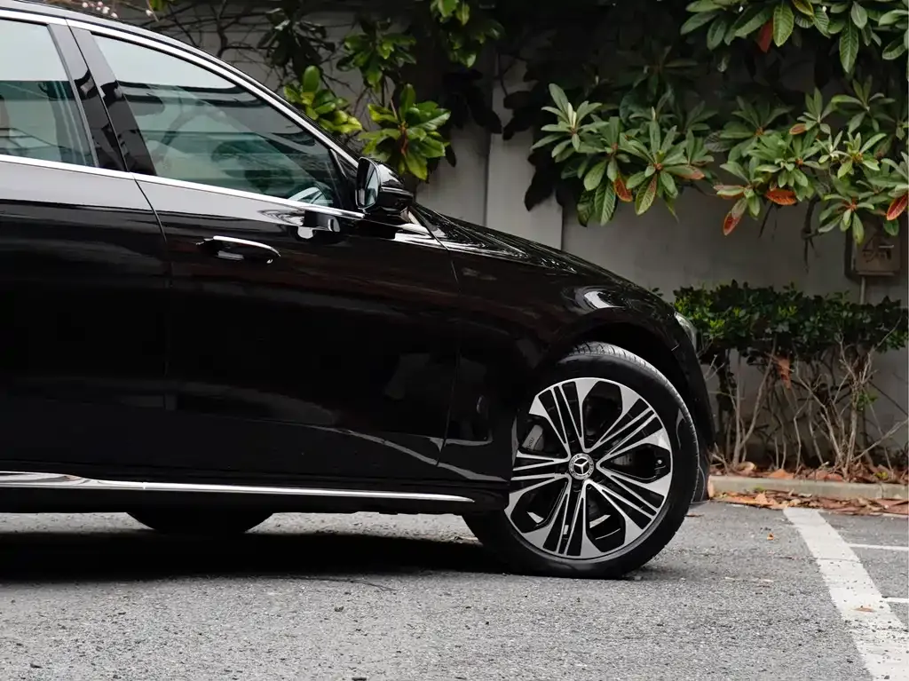 Mercedes-Benz E-Class New Energy — фото 9